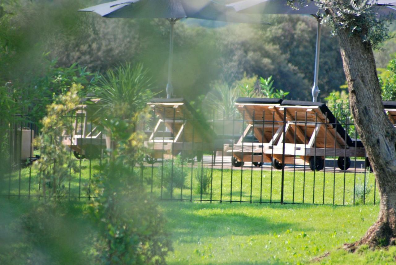 Domaine Sainte Colombe Otel Dış mekan fotoğraf